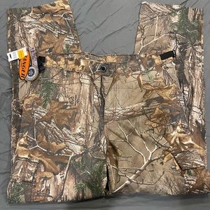 Camo hunting pants